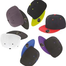 Gorra bicolor con visera plana Black / Azure