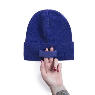 Gorro con etiqueta exterior personalizable
