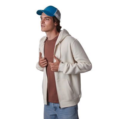 Gorra con rejilla y ajuste plástico