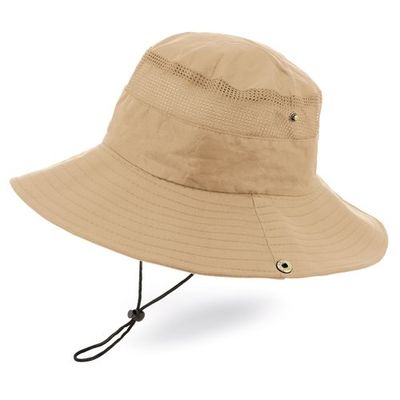 Gorro con botones y cinta ajustable