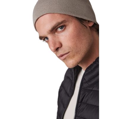 Gorro cálido y suave