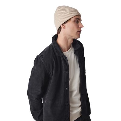 Gorro con dobladillo