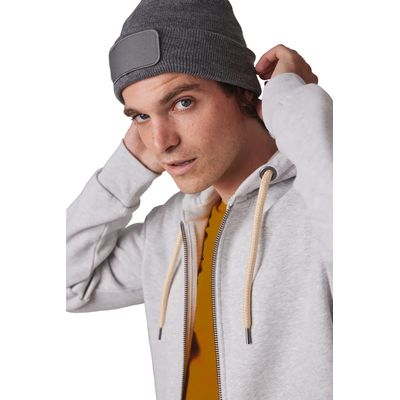 Gorro con parche y forro polar