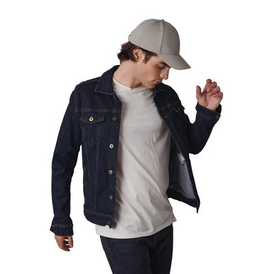 Gorra materiales reciclados