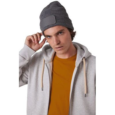 Gorro con parche y forro polar