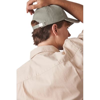 Gorra de algodón orgánico con cierre ajustable