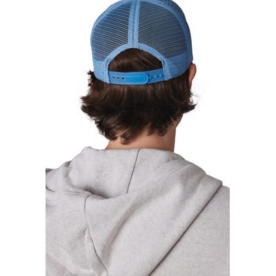 Gorra trucker con ajuste de plástico