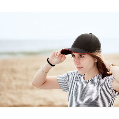 Gorra algodón grueso de 6 paneles con cierre de hebilla metal