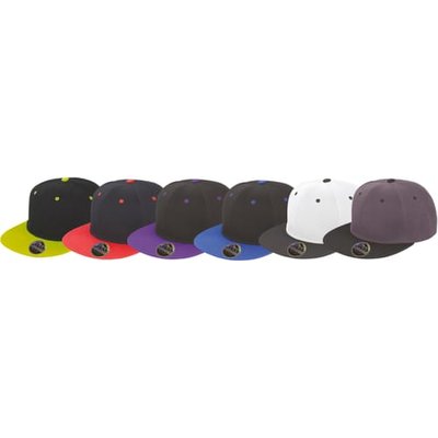 Gorra bicolor con visera plana