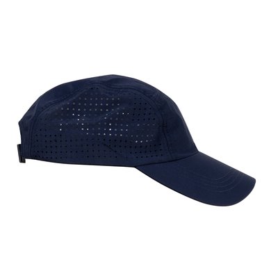 Gorra de microfibra con agujeros