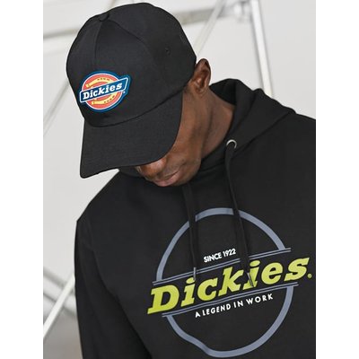 Gorra poliéster con logotipo de marca