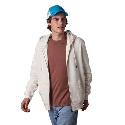 Gorra con rejilla y ajuste plástico