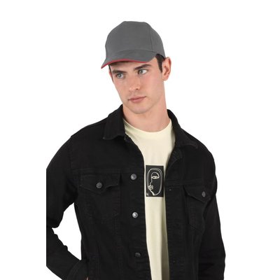 Gorra con sandwich contrastado
