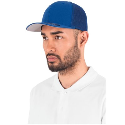 Gorra con visera curva y rejilla trasera