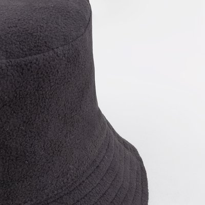 Gorro Polar Resistente a la Lluvia