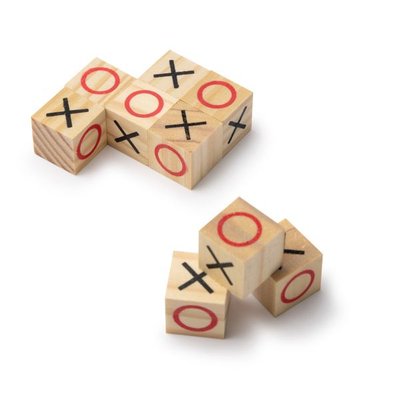 Juego de habilidad 3 en raya de madera
