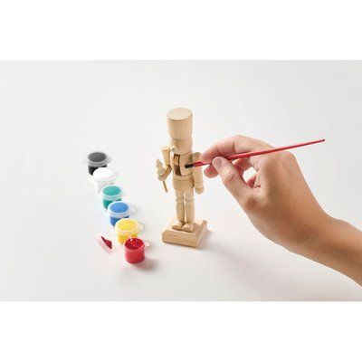 Juego de pintura con muñeco de madera