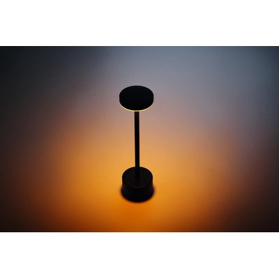 Lámpara de sobremesa de aluminio