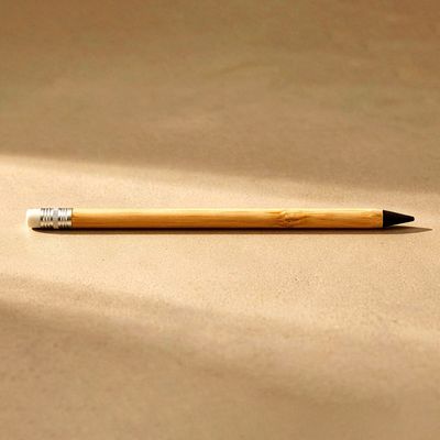 Lápiz infinito de bambú con goma y tapón