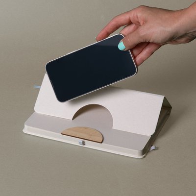Libreta A5 reciclada con soporte NAT