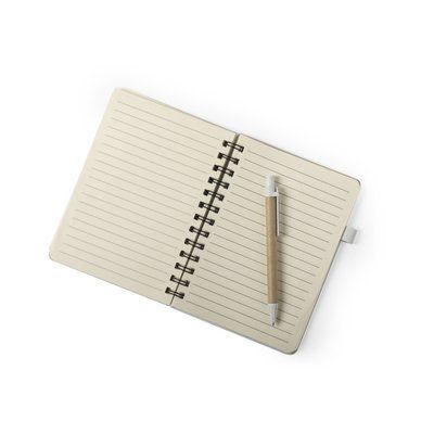 Libreta ecológica con tapas en caña de trigo y bolígrafo 13,5x17,9 cm