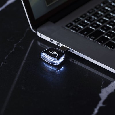 Memoria USB 16GB diseño llave coche