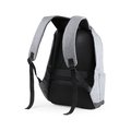 Mochila antirrobo para ordenador repelente al agua con salida USB
