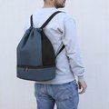 Mochila PU cierre cordón y bolsillo para zapatos