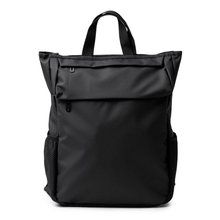 Mochila de PU con solapa exterior con bolsillos Negro