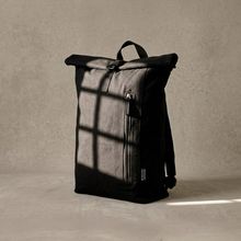 Mochila roll-top en canvas reciclado Negro