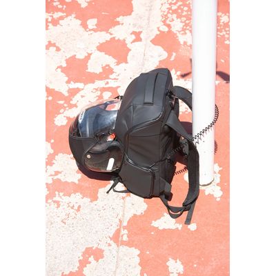 Mochila Antirrobo USB, RFID y Portacasco Black