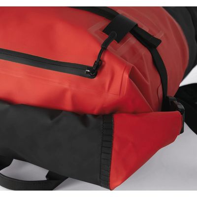 Mochila impermeable con correas de compresión