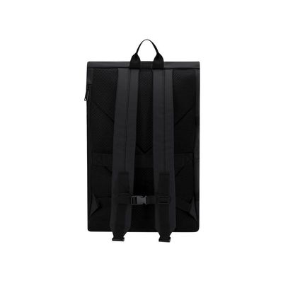 Mochila con cremallera y hebilla
