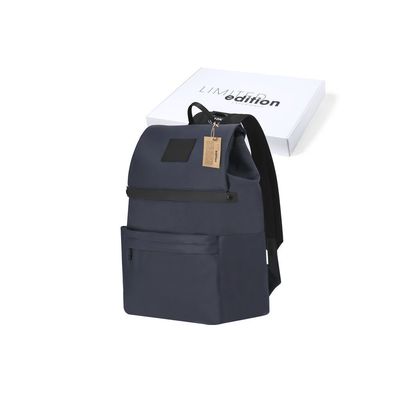 Mochila de diseño minimalista