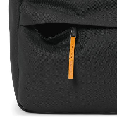 Mochila Poliéster y Cuero 22L
