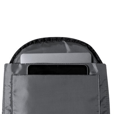 Mochila antirrobo para ordenador repelente al agua con salida USB