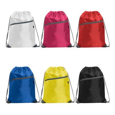 Mochila con asas y salida para cables