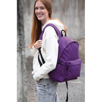 Mochila clásica con bolsillo delantero