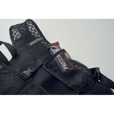 Mochila deportiva con bolsa 1,5L para agua y tubo PVC
