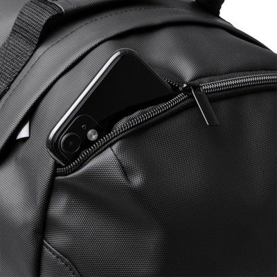 Mochila con detalles reflectantes