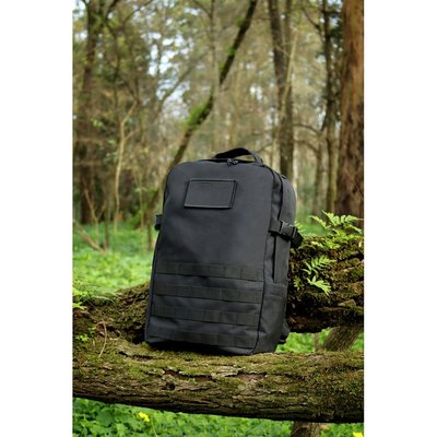 Mochila estilo militar en poliéster reciclado