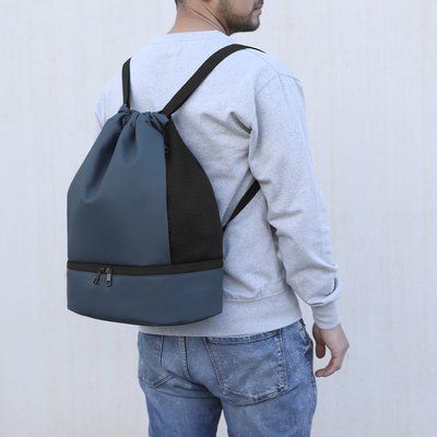 Mochila PU cierre cordón y bolsillo para zapatos