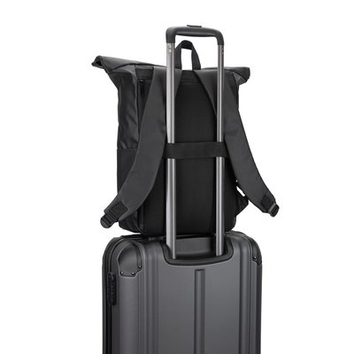 Mochila roll top resistente al agua