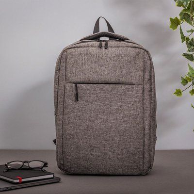 Mochila RPET Acolchada Salida de Auriculares