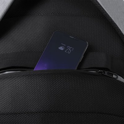 Mochila USB 17'' Portadocumentos con Seguridad