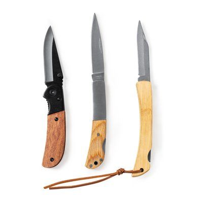 Navaja con empuñadura de bambú natural