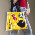 Nevera personalizada con asa y velcro