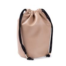 Neceser tipo bolsa de PU con forro interior Beige