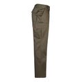 Pantalón multibolsillos con cintura elástica