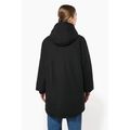 Parka con capucha y tejido hidrófugo